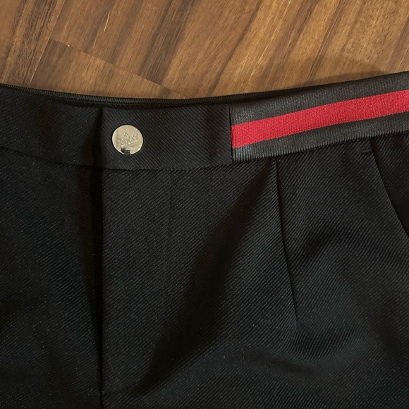 Women’s Gucci Shorts - Picture 4 of 5